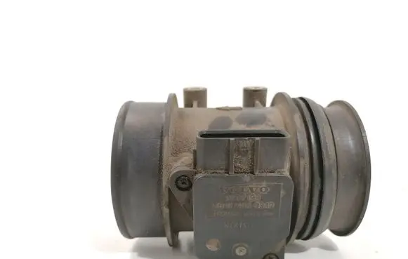 Volvo V70 Mass air flow meter 9202199 MB1974080040