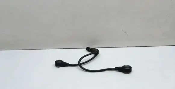 BMW 3 E90 E91 Detonation knock sensor 7568422