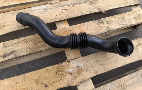 Opel Vivaro Air intake duct part 8200865653 93861963 58586