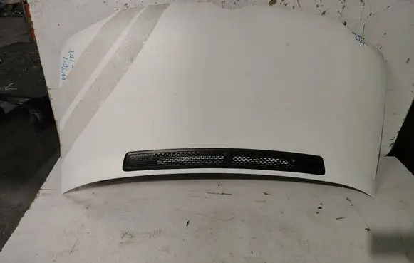 Mercedes-Benz Sprinter W901 W902 W903 W904 Engine bonnet/hood 