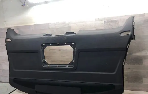 Audi A8 S8 D3 4E Tailgate trim 4E0863411 280830