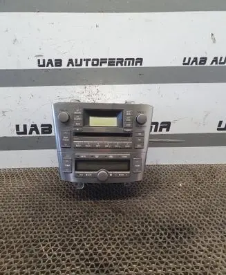 Toyota Avensis T250 Radio/CD/DVD/GPS head unit 8612005120 CQTS6671G W58831