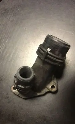 BMW 5 E60 E61 Engine coolant pipe/hose 7800048