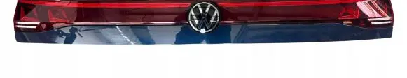 Volkswagen Touareg III Rear/tail lights 760945307G