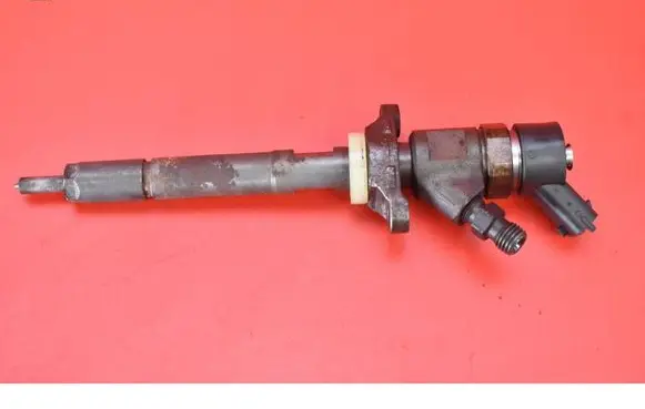 Volvo S40 Fuel injector 328480