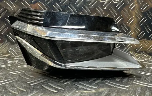 Peugeot 308 Headlight part 