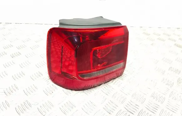 Volkswagen Touran II Rear/tail lights 1T0945311C 176405