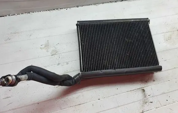 BMW 3 E90 E91 Air conditioning (A/C) radiator (interior) NOCODE