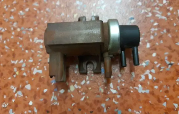 Citroen Berlingo Turbo solenoid valve 9652570180