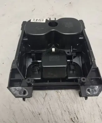 Volvo V70 Cup holder front 39997586 390228