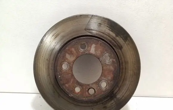 Volkswagen Touareg II Front brake disc
