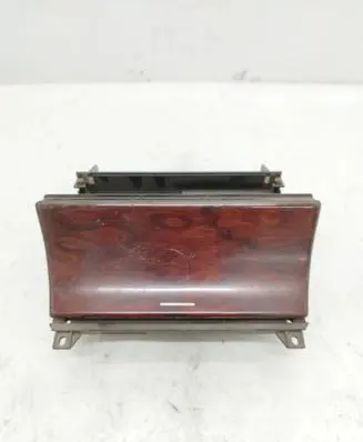 Car ashtray
