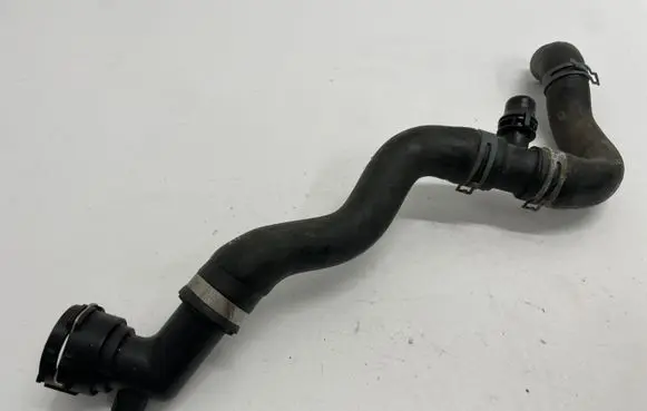 Audi A4 S4 B9 Engine coolant pipe/hose