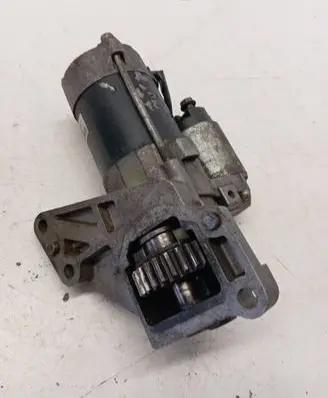 Mitsubishi Grandis Starter motor LRS02253 P0A36884 211104