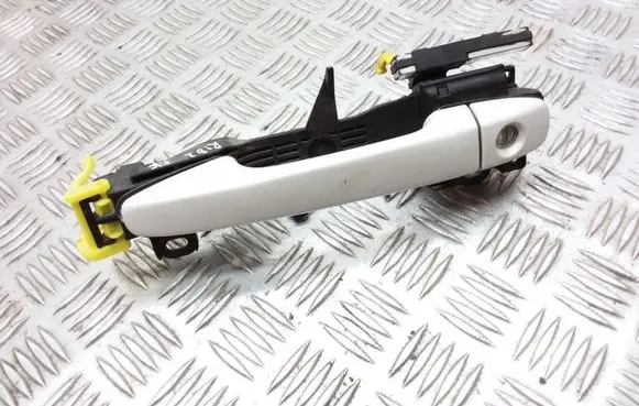 Subaru XV Front door exterior handle