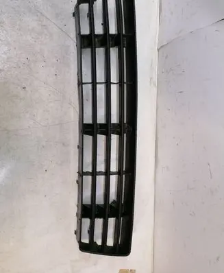 Audi A6 S6 C5 4B Front bumper lower grill 4B0807683F