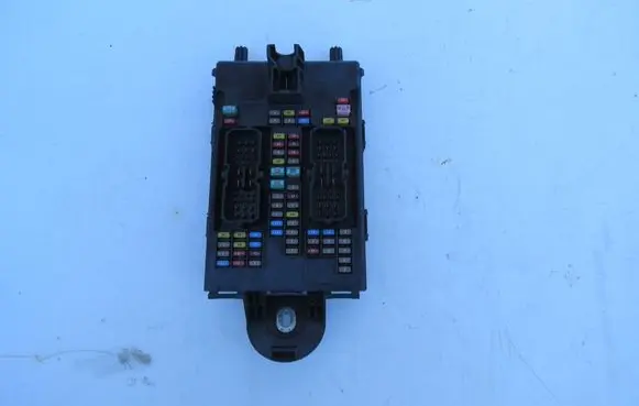 Volvo S90, V90 Fuse box set 31682732 N067R