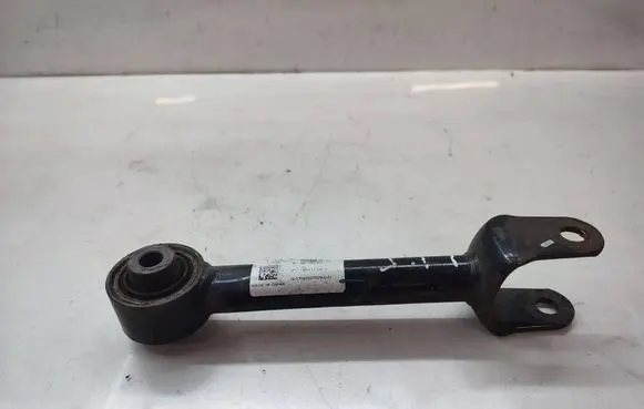 Tesla Model Y Rear control arm 118843100A