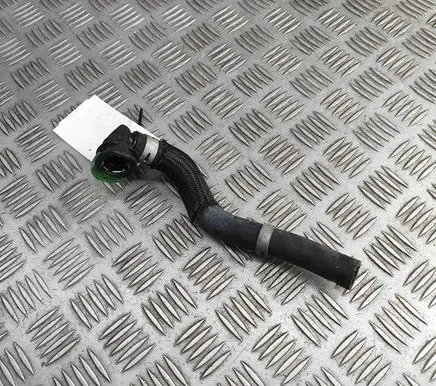 Toyota Prius+ (ZVW40) Engine coolant pipe/hose G923647031