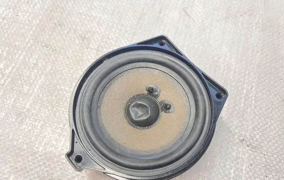 Mercedes-Benz C W205 Panel speaker A2058200902
