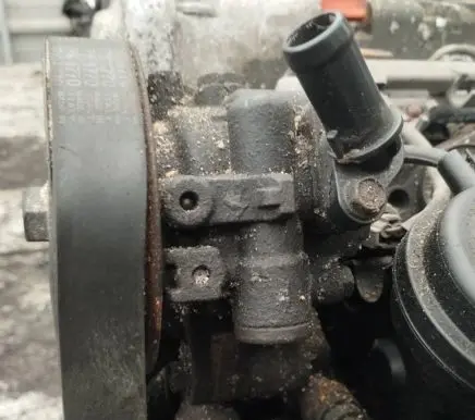 Honda FR-V Power steering pump rjj503738d