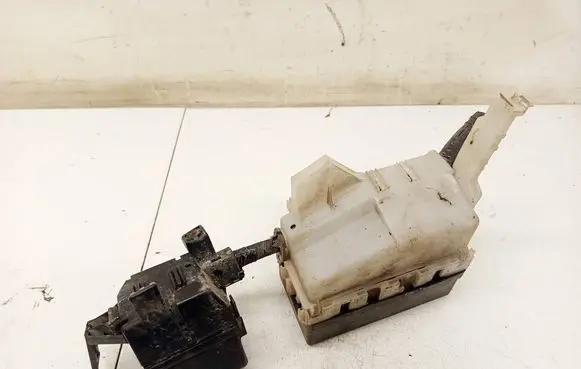 Nissan X-Trail T30 Fuse box set EQ310