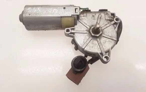 Peugeot Partner Rear window wiper motor 0390201408