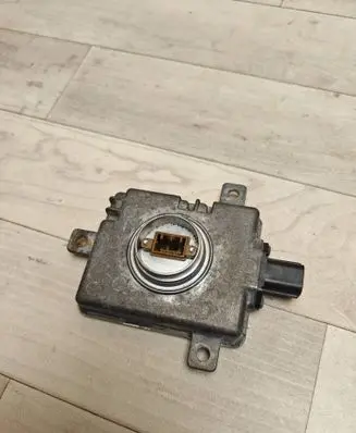 Honda Accord Headlight ballast module Xenon W3T19371