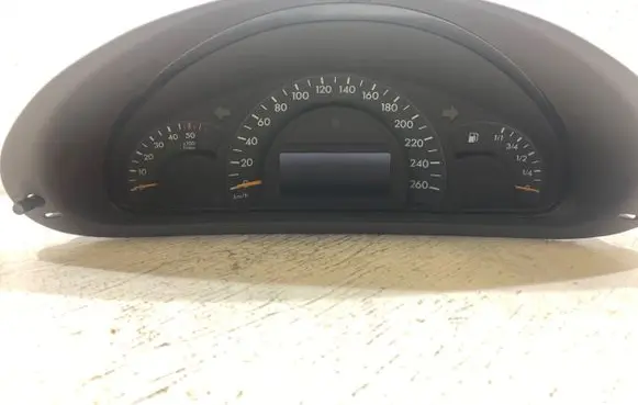 Mercedes-Benz C W203 Speedometer (instrument cluster) A2035407111 110080111006