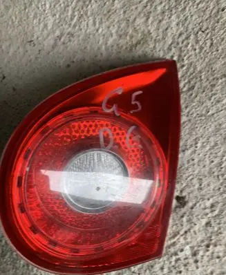 Volkswagen Golf V Tailgate rear/tail lights 89031783