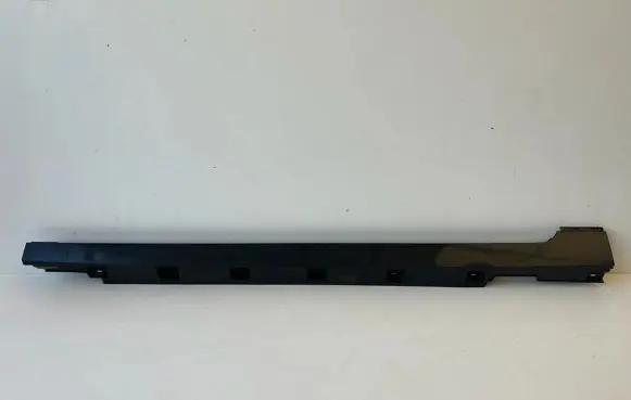 Volkswagen PASSAT B8 Sill 3G0853857F