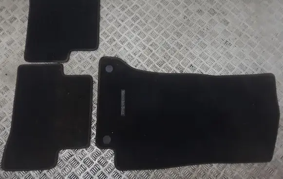 Mercedes-Benz C W205 Car floor mat set A2056800548 A2056800848 A2056800948