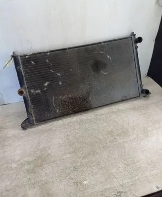 Seat Alhambra (Mk1) Coolant radiator