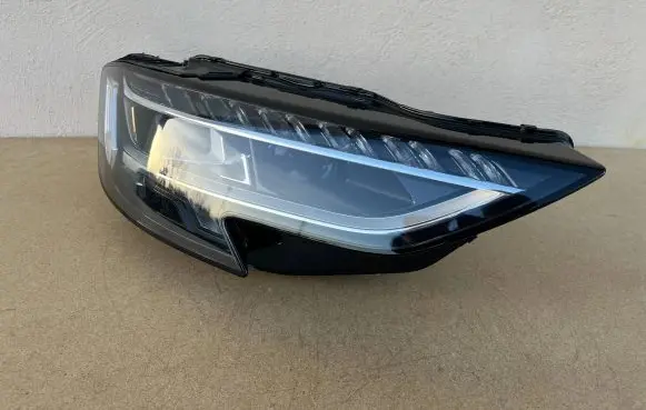Audi A8 S8 D5 Headlight/headlamp 4N0941036C