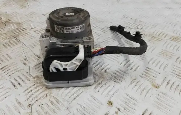 Citroen DS3 ABS Pump 9678416280 10022000674