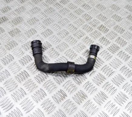 Land Rover Range Rover Evoque L538 Engine coolant pipe/hose GJ328B160AA