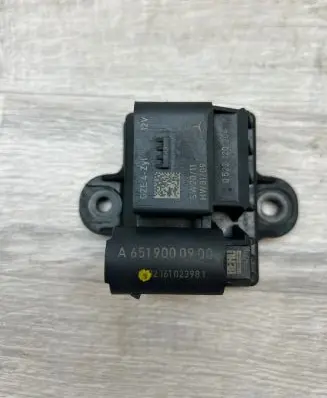 Mercedes-Benz C W204 Glow plug pre-heat relay A6519000900 2161023981