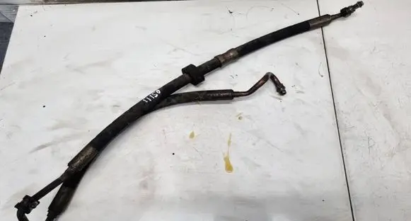 Mercedes-Benz C W203 Power steering hose/pipe/line 