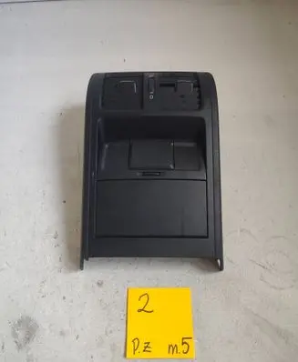 Volkswagen PASSAT B6 Other interior part 3C0863289