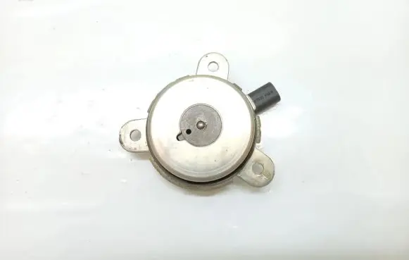 Ford Puma Camshaft vanos timing valve CM5G-6M280-FB