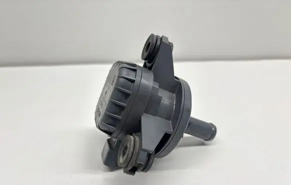 Toyota Prius+ (ZVW40) Electric auxiliary coolant/water pump G904052010 12H0400731 1512H04105