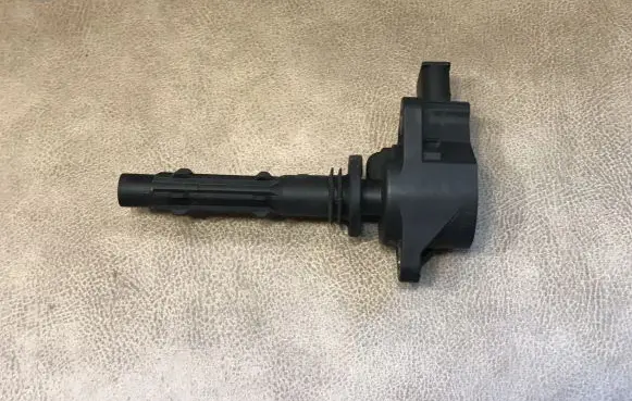 Mercedes-Benz R W251 High voltage ignition coil A2721590142