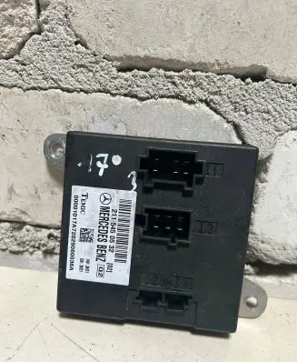 Mercedes-Benz E W211 Comfort/convenience module 2115450532