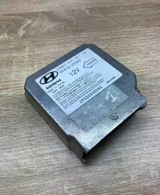 Hyundai Accent Airbag control unit/module 9591025300 5WK42929