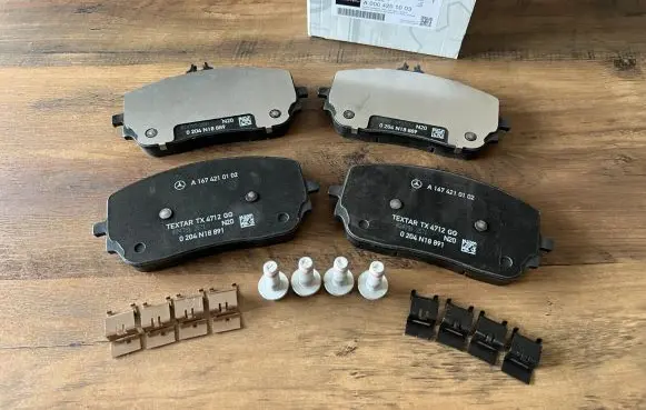 Mercedes-Benz GLE W167 Brake pads (front) A0004201003