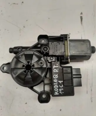 Skoda Kodiaq Rear door window regulator motor 0130822724