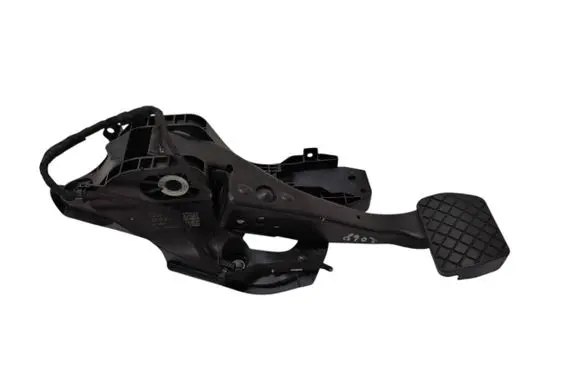 Volkswagen PASSAT B8 Brake pedal 5Q2723058AN