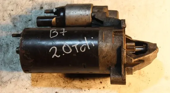 Volkswagen PASSAT B7 Starter motor 03G911023A