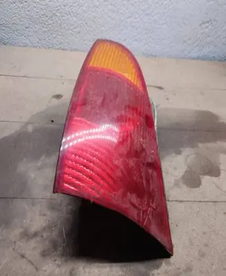 Ford Focus Rear/tail lights XS4113405A