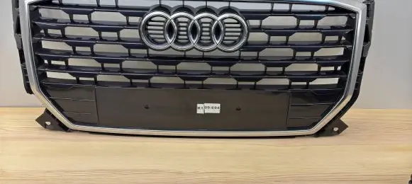 Audi SQ2 GA Front bumper upper radiator grill 81A853651